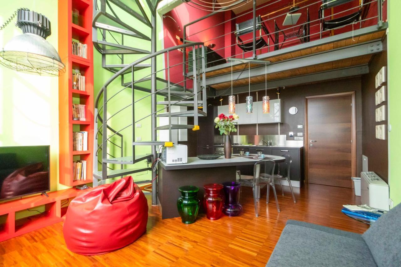Dora Riverside Modern Apartment With Private Parking Torino Kültér fotó