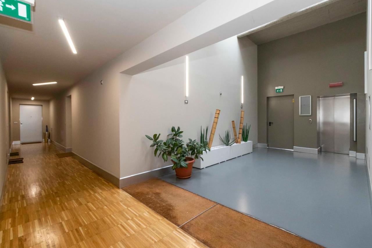 Dora Riverside Modern Apartment With Private Parking Torino Kültér fotó