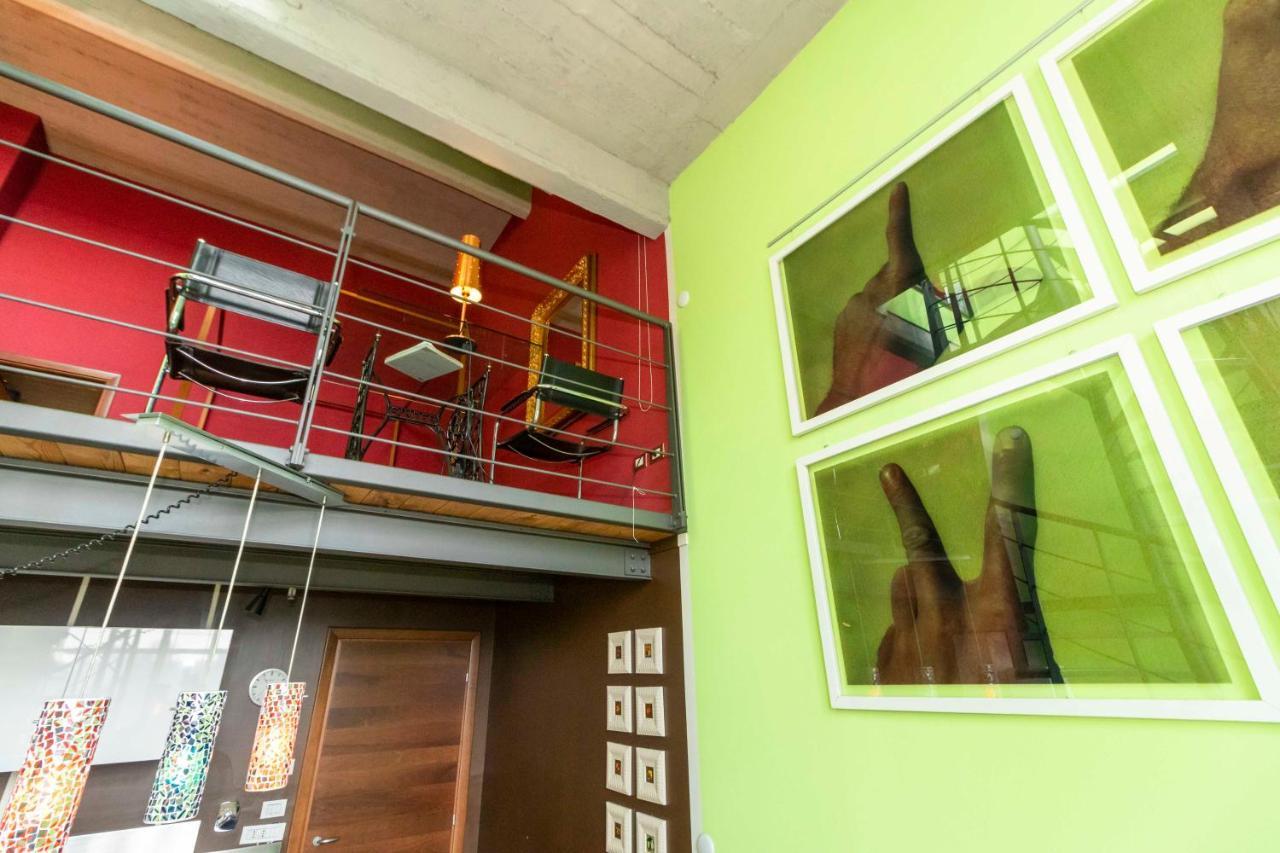 Dora Riverside Modern Apartment With Private Parking Torino Kültér fotó